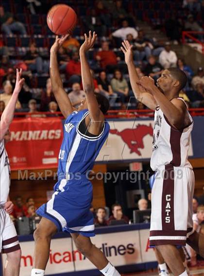 Thumbnail 1 in Sherman vs North Crowley (Dallas Basketball Classic) photogallery.