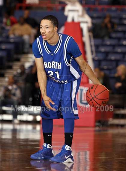 Thumbnail 2 in Sherman vs North Crowley (Dallas Basketball Classic) photogallery.