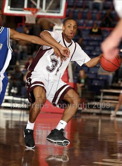 Thumbnail 2 in Sherman vs North Crowley (Dallas Basketball Classic) photogallery.