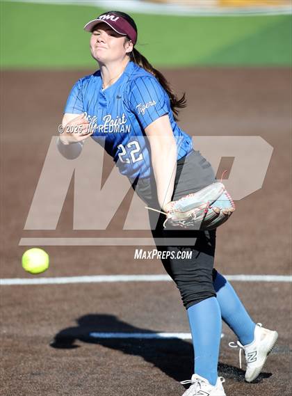 Thumbnail 1 in Greenville vs. Wills Point (Royse City Softball Tournament) photogallery.