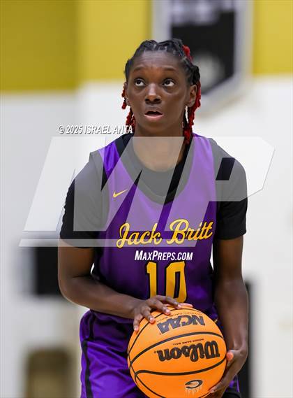 Thumbnail 3 in Jack Britt @ Gray's Creek photogallery.