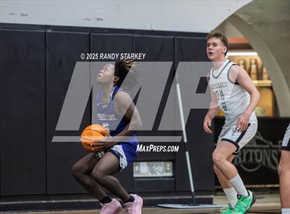 Thumbnail 2 in Cypress Lake @ Mariner photogallery.