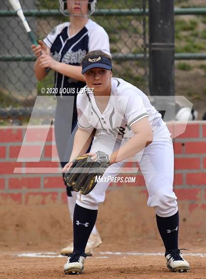Thumbnail 1 in Yucaipa vs. Rim of the World photogallery.
