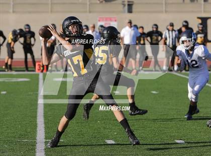 Thumbnail 1 in Camarillo @ Ventura photogallery.