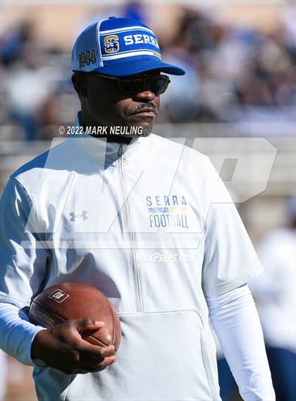 Thumbnail 2 in Salinas @ Serra (CIF-CCS D1 Semifinal) photogallery.