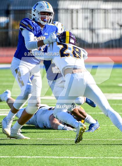 Thumbnail 2 in Salinas @ Serra (CIF-CCS D1 Semifinal) photogallery.