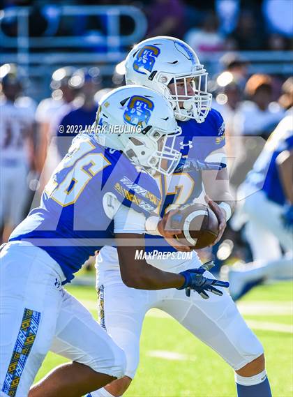 Thumbnail 2 in Salinas @ Serra (CIF-CCS D1 Semifinal) photogallery.