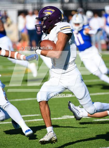 Thumbnail 2 in Salinas @ Serra (CIF-CCS D1 Semifinal) photogallery.