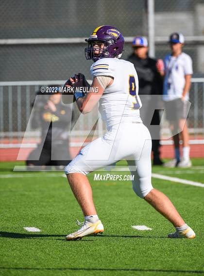 Thumbnail 3 in Salinas @ Serra (CIF-CCS D1 Semifinal) photogallery.