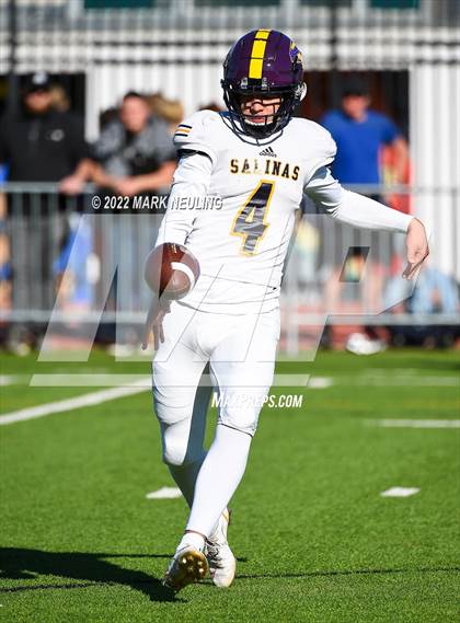 Thumbnail 2 in Salinas @ Serra (CIF-CCS D1 Semifinal) photogallery.