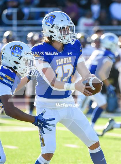 Thumbnail 1 in Salinas @ Serra (CIF-CCS D1 Semifinal) photogallery.