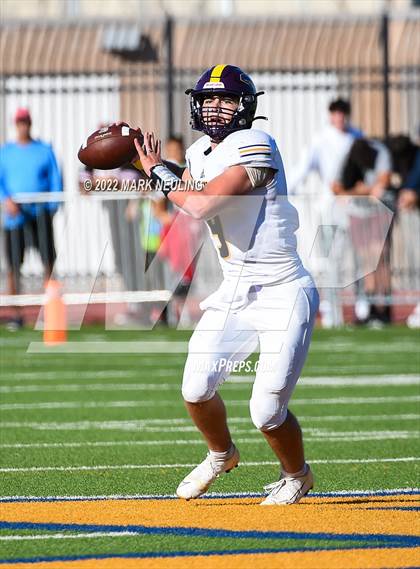 Thumbnail 2 in Salinas @ Serra (CIF-CCS D1 Semifinal) photogallery.