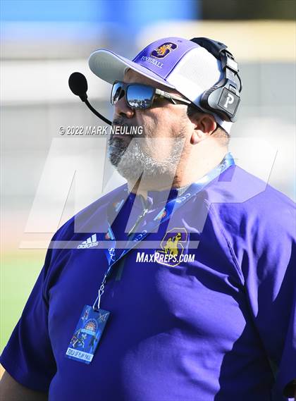 Thumbnail 2 in Salinas @ Serra (CIF-CCS D1 Semifinal) photogallery.