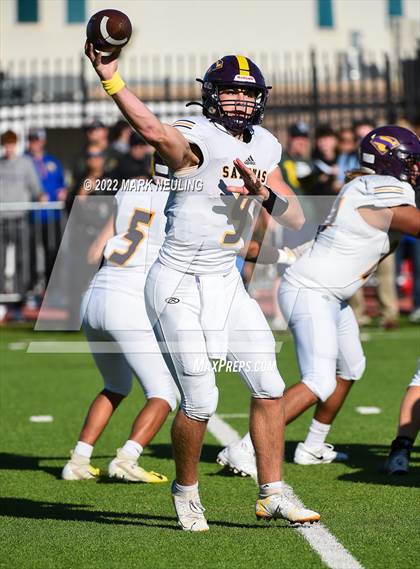 Thumbnail 1 in Salinas @ Serra (CIF-CCS D1 Semifinal) photogallery.