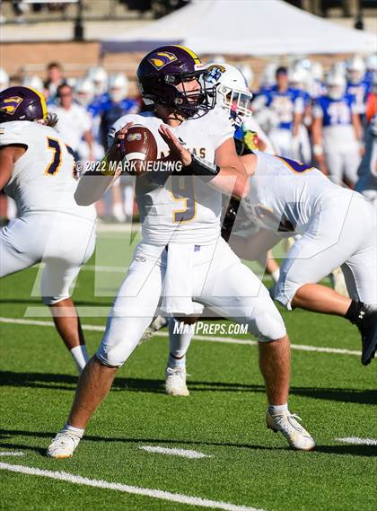 Thumbnail 1 in Salinas @ Serra (CIF-CCS D1 Semifinal) photogallery.