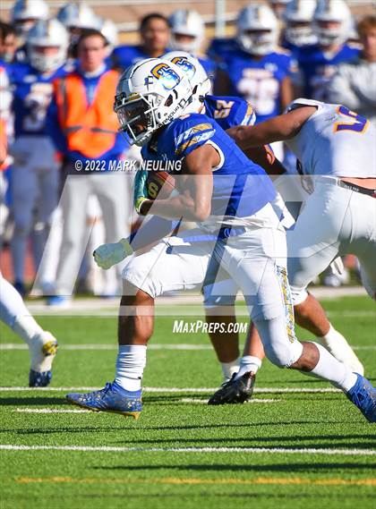 Thumbnail 1 in Salinas @ Serra (CIF-CCS D1 Semifinal) photogallery.