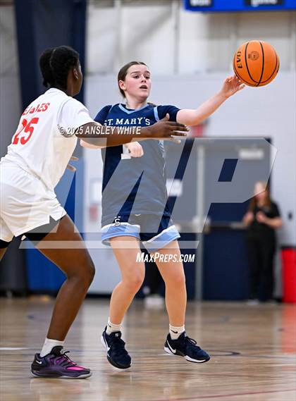 Thumbnail 2 in North Florida Educational Institute vs. St. Mary's (Tampa Bay Christmas Invitational) photogallery.