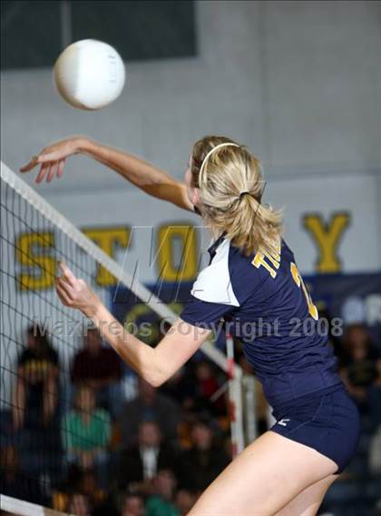 Thumbnail 2 in Round Rock @ Stony Point photogallery.