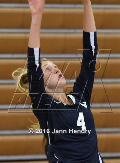 Thumbnail 2 in La Costa Canyon vs. Assumption (Durango Fall Classic) photogallery.