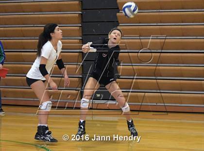 Thumbnail 2 in La Costa Canyon vs. Assumption (Durango Fall Classic) photogallery.