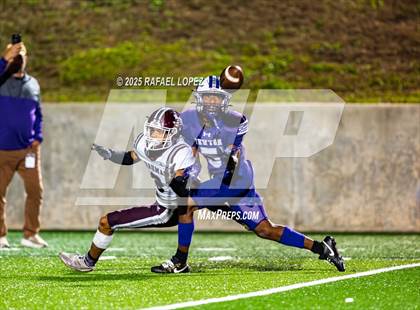 Thumbnail 3 in East Bernard vs. Newton (UIL 3A D2 Football Semifinals) photogallery.