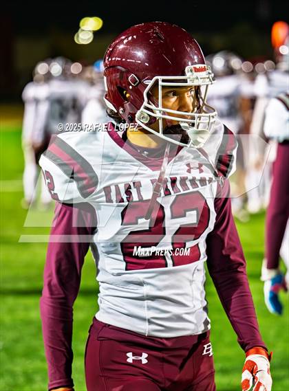 Thumbnail 1 in East Bernard vs. Newton (UIL 3A D2 Football Semifinals) photogallery.