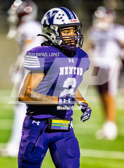 Thumbnail 2 in East Bernard vs. Newton (UIL 3A D2 Football Semifinals) photogallery.