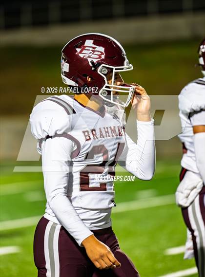 Thumbnail 1 in East Bernard vs. Newton (UIL 3A D2 Football Semifinals) photogallery.