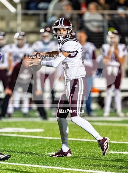 Thumbnail 1 in East Bernard vs. Newton (UIL 3A D2 Football Semifinals) photogallery.