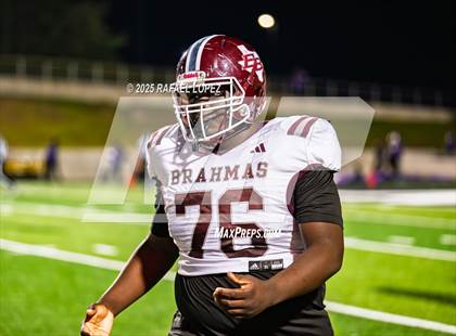 Thumbnail 2 in East Bernard vs. Newton (UIL 3A D2 Football Semifinals) photogallery.