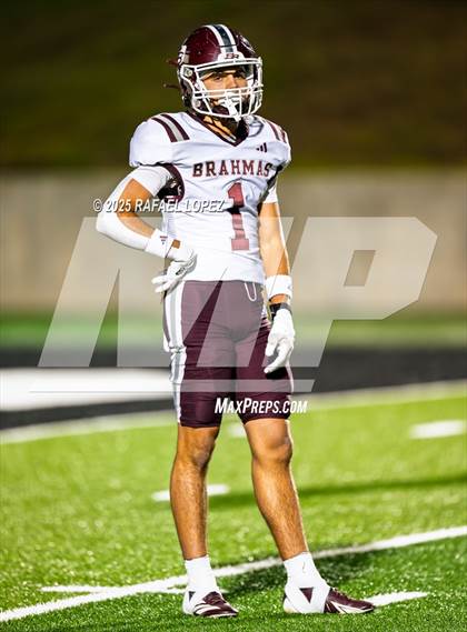 Thumbnail 2 in East Bernard vs. Newton (UIL 3A D2 Football Semifinals) photogallery.