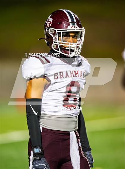 Thumbnail 1 in East Bernard vs. Newton (UIL 3A D2 Football Semifinals) photogallery.