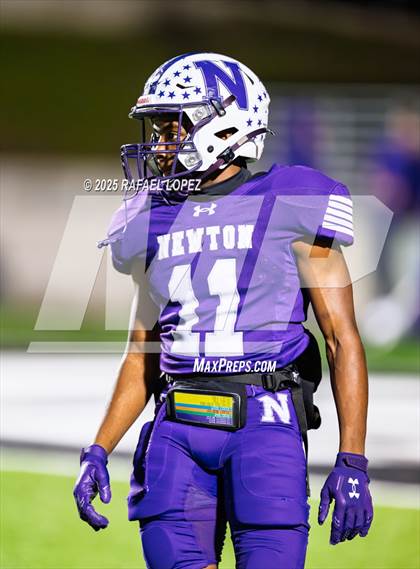 Thumbnail 1 in East Bernard vs. Newton (UIL 3A D2 Football Semifinals) photogallery.