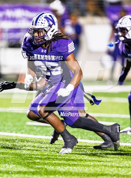 Thumbnail 2 in East Bernard vs. Newton (UIL 3A D2 Football Semifinals) photogallery.