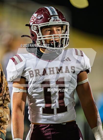 Thumbnail 3 in East Bernard vs. Newton (UIL 3A D2 Football Semifinals) photogallery.