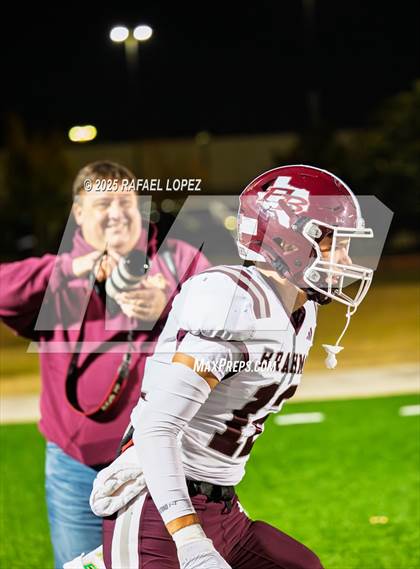 Thumbnail 1 in East Bernard vs. Newton (UIL 3A D2 Football Semifinals) photogallery.