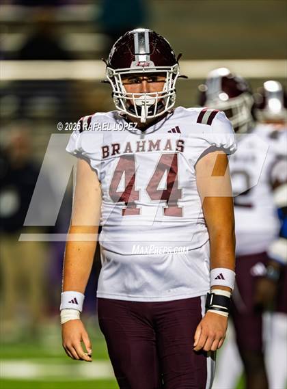 Thumbnail 1 in East Bernard vs. Newton (UIL 3A D2 Football Semifinals) photogallery.