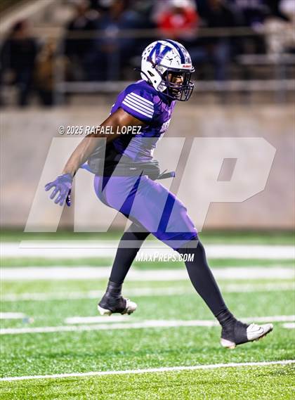 Thumbnail 2 in East Bernard vs. Newton (UIL 3A D2 Football Semifinals) photogallery.