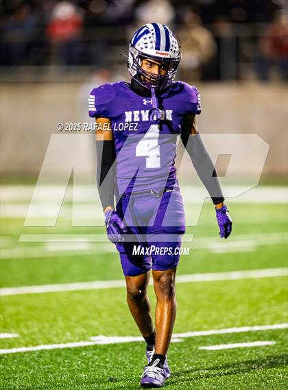 Thumbnail 3 in East Bernard vs. Newton (UIL 3A D2 Football Semifinals) photogallery.