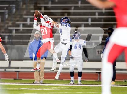 Thumbnail 2 in Dallas Christian vs. Grapevine Faith Christian (TAPPS D2 Quarterfinal) photogallery.
