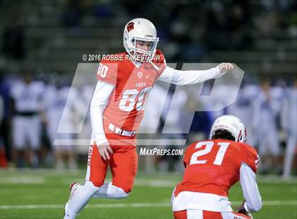 Thumbnail 3 in Dallas Christian vs. Grapevine Faith Christian (TAPPS D2 Quarterfinal) photogallery.