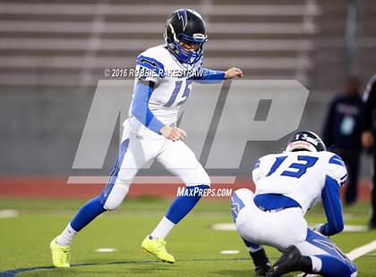 Thumbnail 2 in Dallas Christian vs. Grapevine Faith Christian (TAPPS D2 Quarterfinal) photogallery.