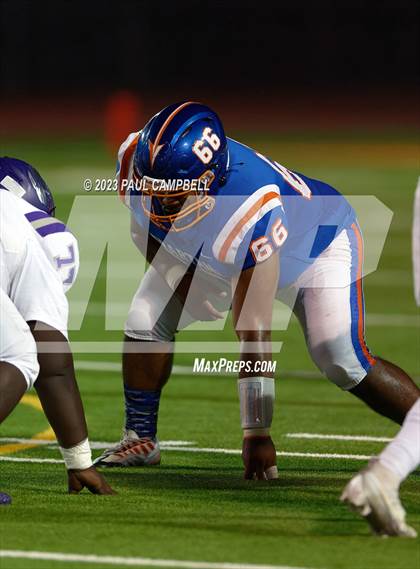 Thumbnail 2 in Cesar Chavez @ Camelback photogallery.
