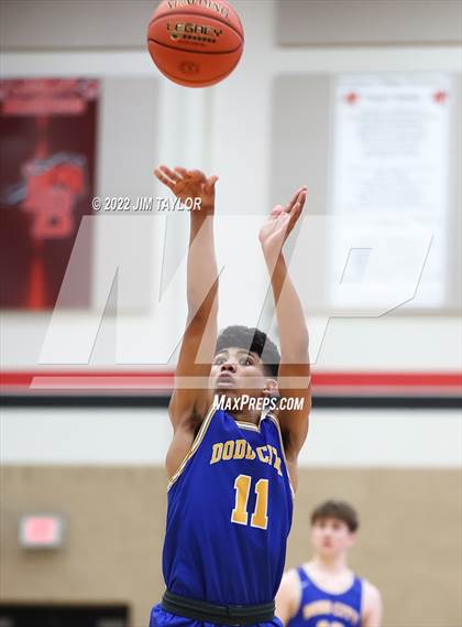 Thumbnail 1 in Dodd City vs. Lingleville (UIL 1A regional semi-final) photogallery.