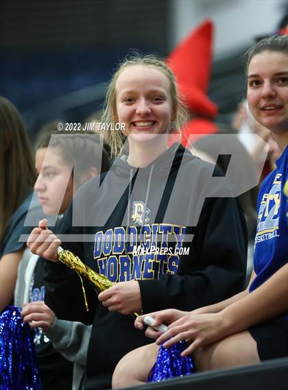 Thumbnail 1 in Dodd City vs. Lingleville (UIL 1A regional semi-final) photogallery.