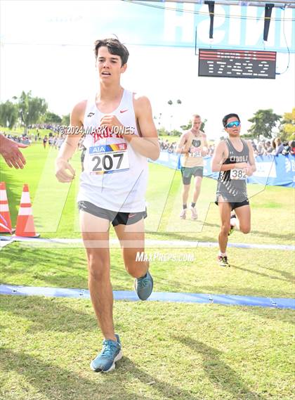 Thumbnail 1 in AIA Division I Championships photogallery.