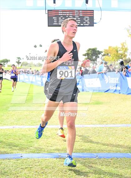 Thumbnail 1 in AIA Division I Championships photogallery.