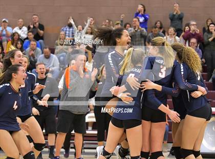 Thumbnail 2 in Bishop Gorman vs. Bishop Manogue (NIAA 4A State Semifinal) photogallery.