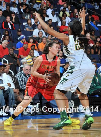 Thumbnail 1 in Etiwanda vs. Long Beach Poly (CIF SoCal Regional Open Division Final) photogallery.