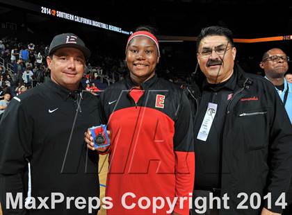 Thumbnail 2 in Etiwanda vs. Long Beach Poly (CIF SoCal Regional Open Division Final) photogallery.